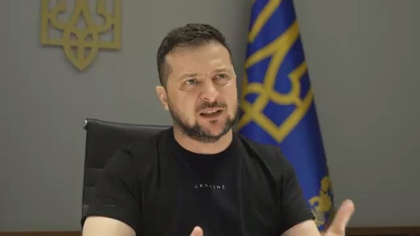 Зеленский заявил о проведение во Франции форума по восстановлению Украины (видео)
