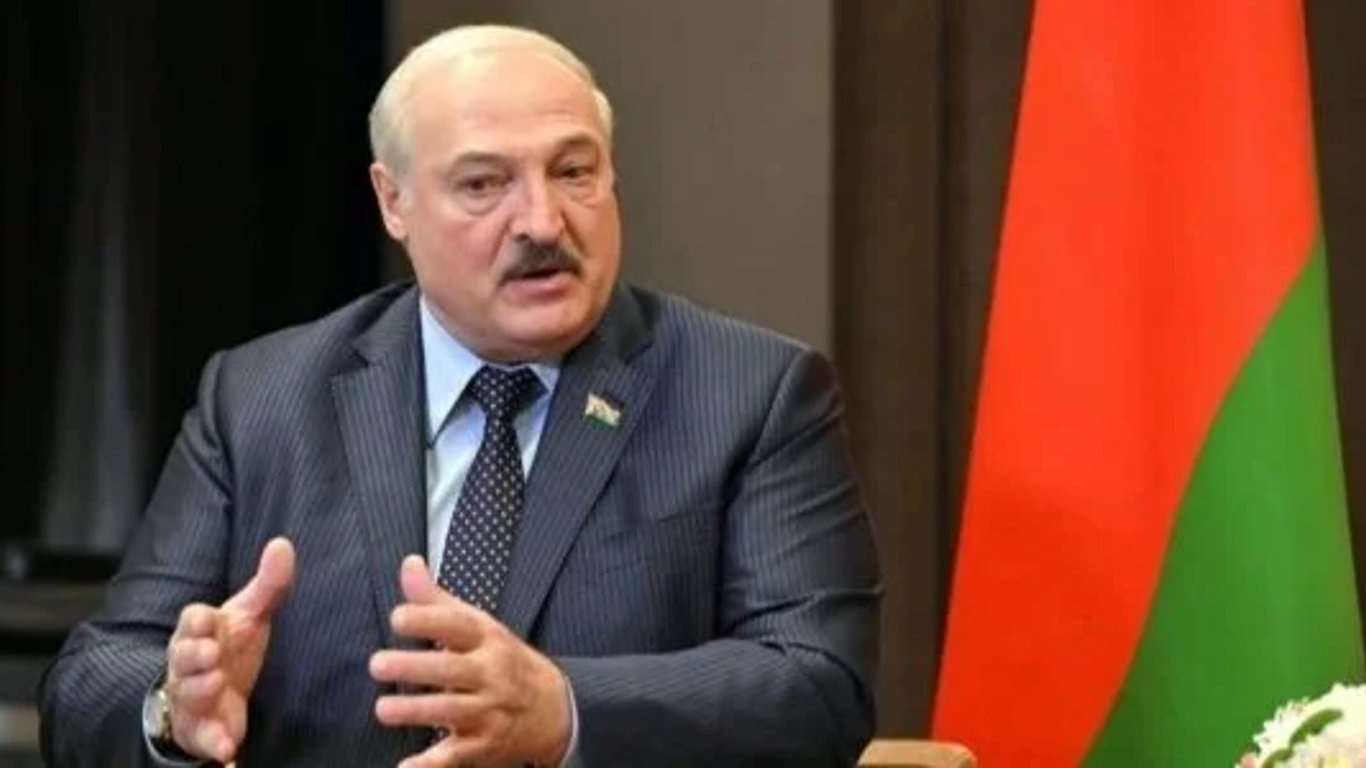 "Наелся президентства": Лукашенко уже "жалеет", что забрал у белорусов право выбирать лидера (видео)