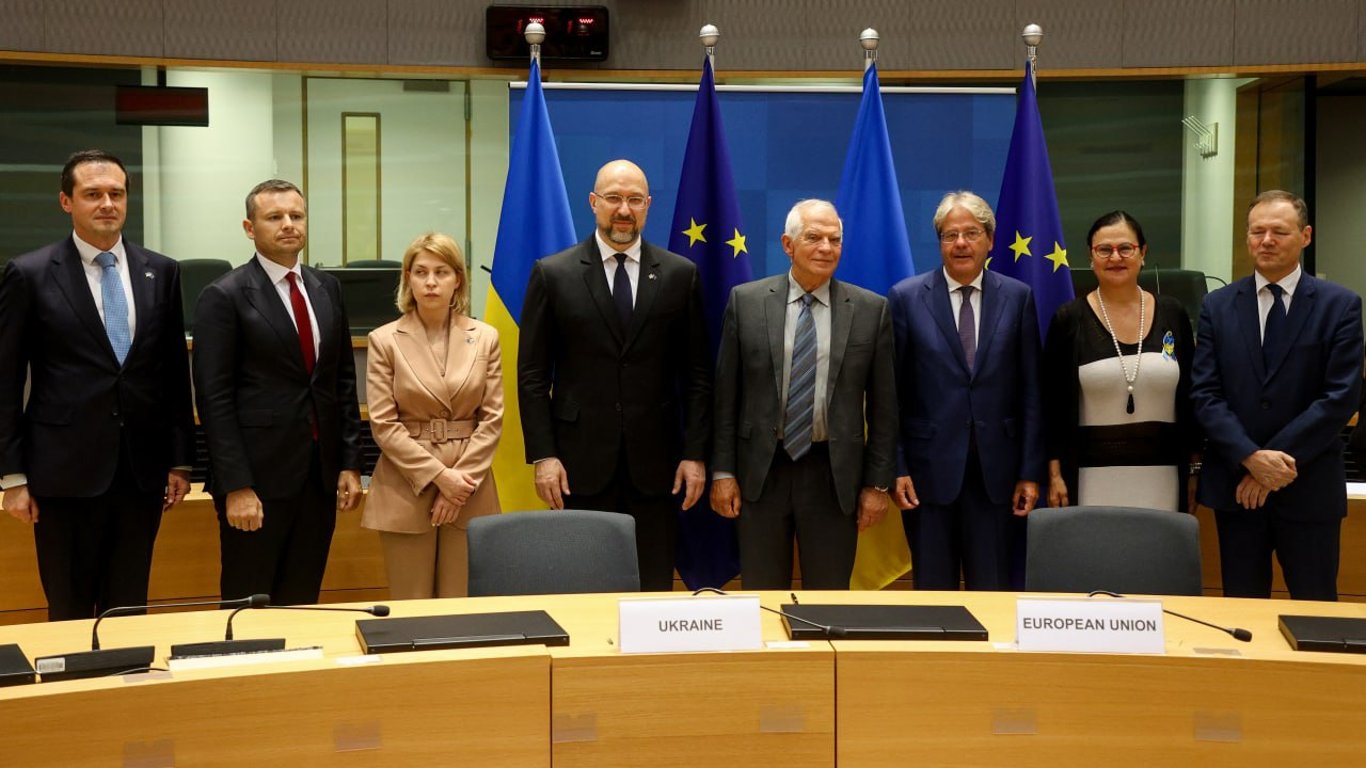 Приближают наше вступление в ЕС: Шмыгаль рассказал о пяти соглашениях, которые подписали Украина и Евросоюз