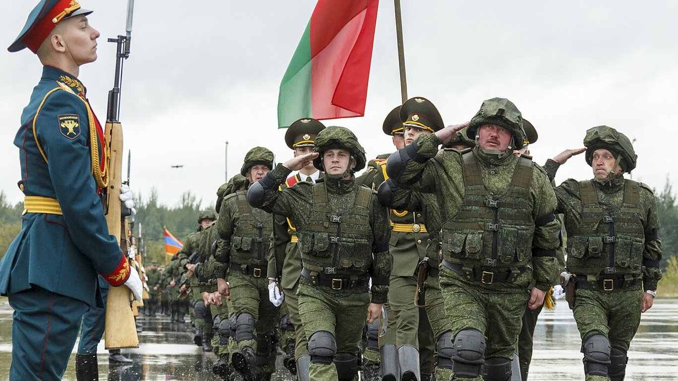 Разведка Великобритании оценила, может ли Беларусь нести угрозу Украине