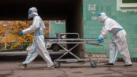 "Украину ждет подъем заболеваемости не только на коронавирус. Но катастрофы не будет", — инфекционист для Новини.LIVE - 285x160