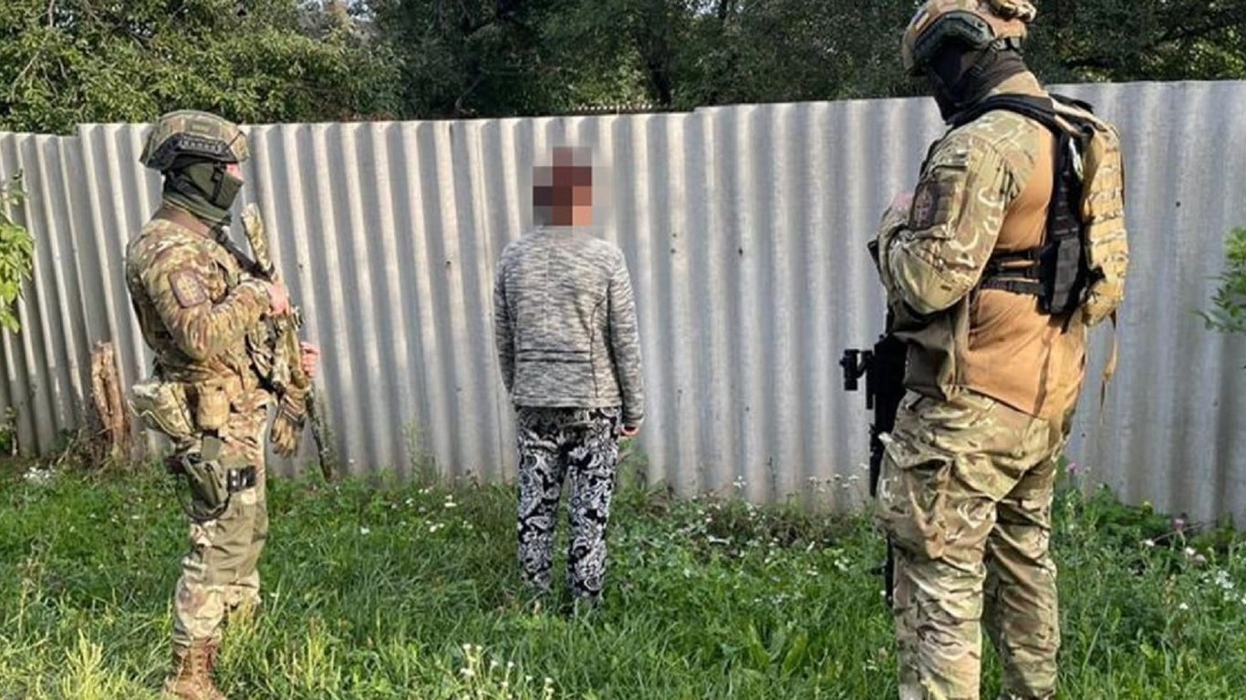 СБУ задержала агентов рф, которые собирали данные о дислокации и перемещении ВСУ в Донецкой области