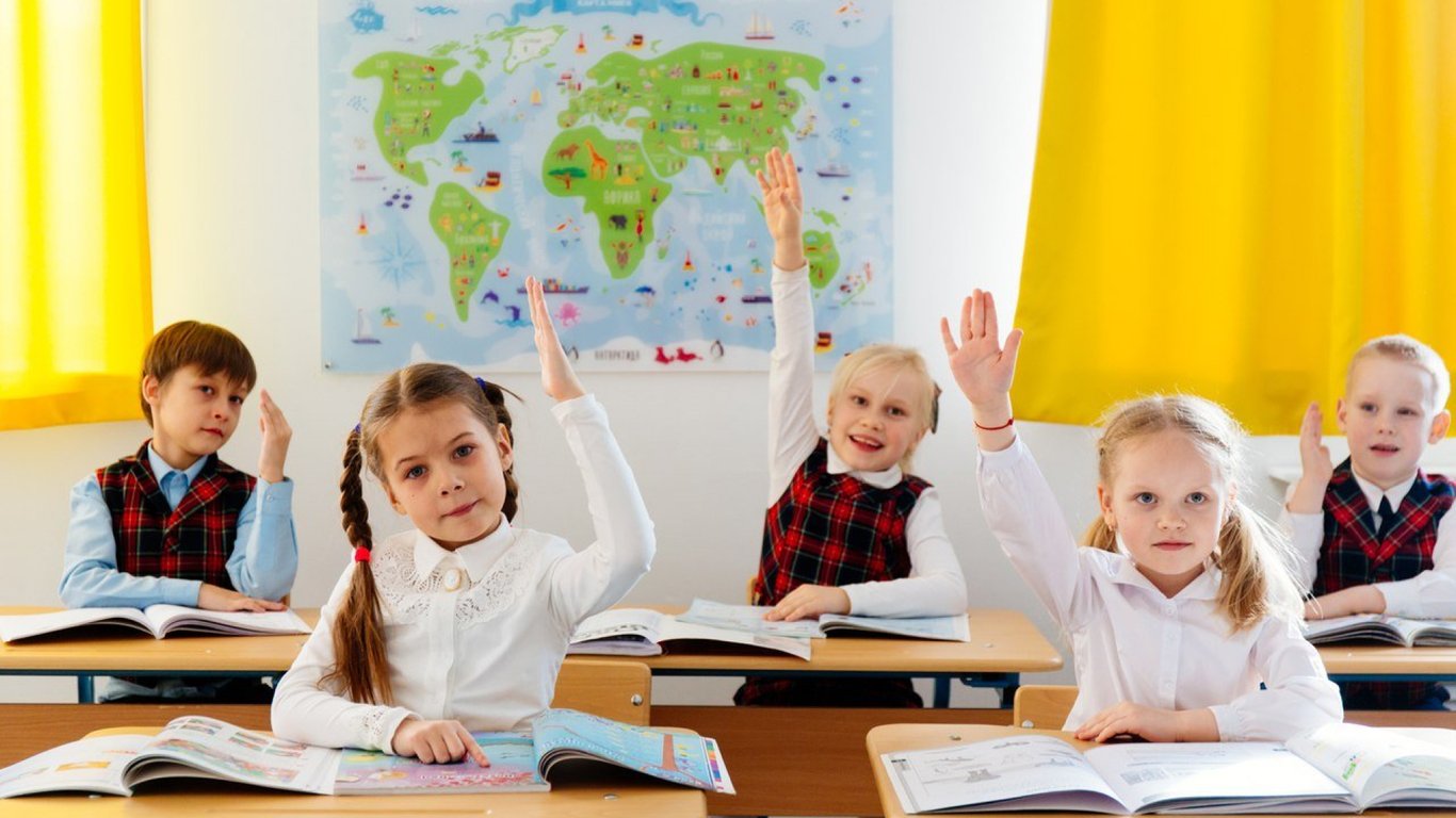 В Одесских школах не хватает украинских учебников: какой выход