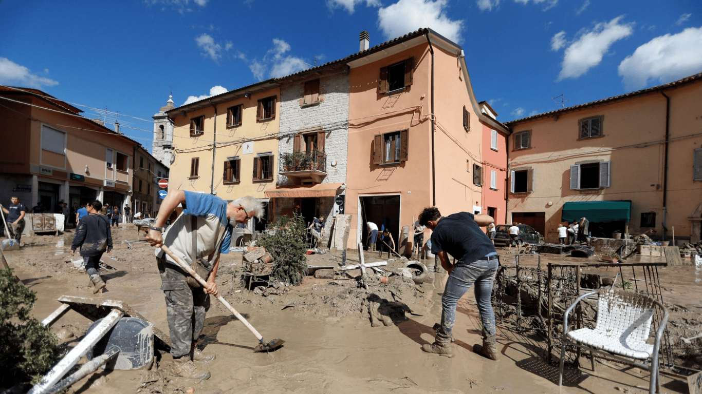 Наводнение в Италии - что известно, фото, видео последствий, жертвы