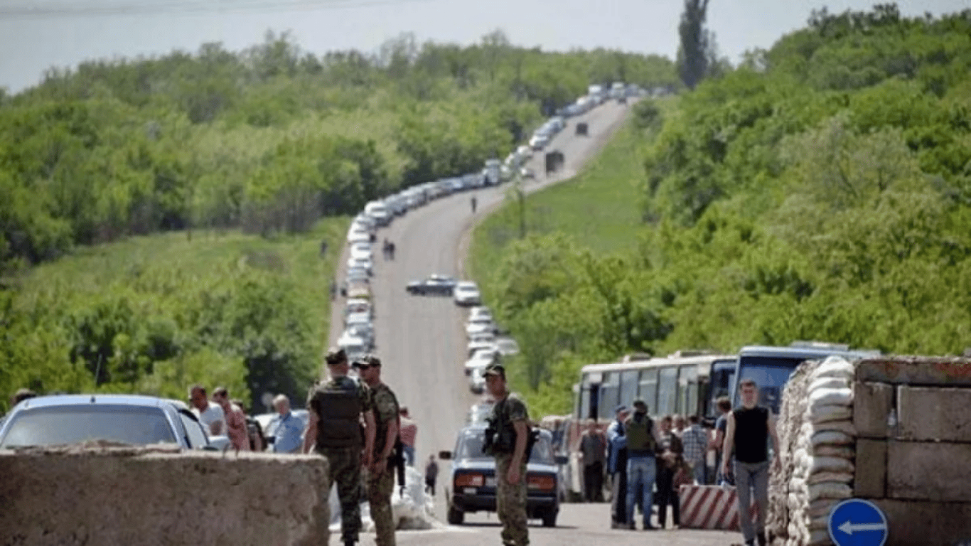 В Донецкой области ввели новый режим въезда на освобожденные территории