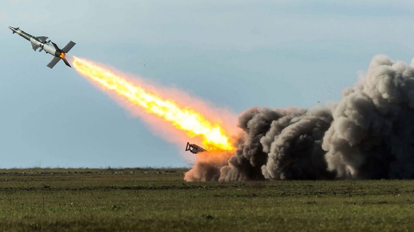 Росія перекидає зенітні ракети з Санкт-Петербургу до України, — Yle