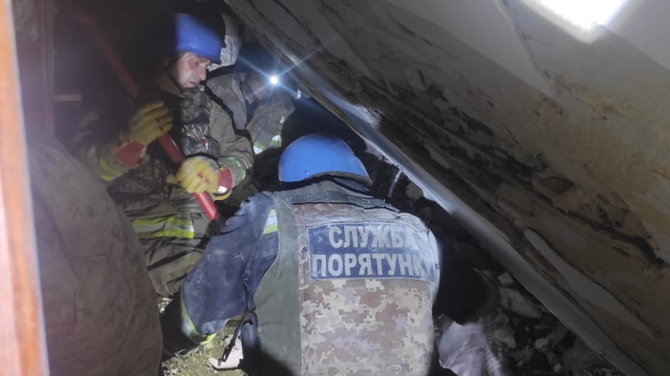 Обстрел в Торецке: спасатели сообщили о погибшем человеке