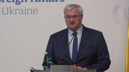 Сибіга: Україна готова долучитися до забезпечення свободи судноплавства - 290x166