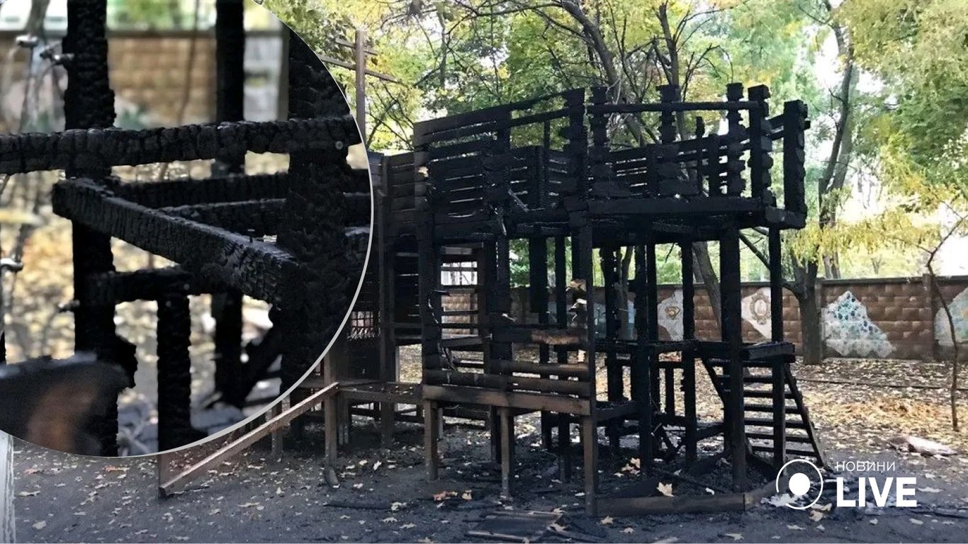 В Одессе вандалы сожгли детскую площадку
