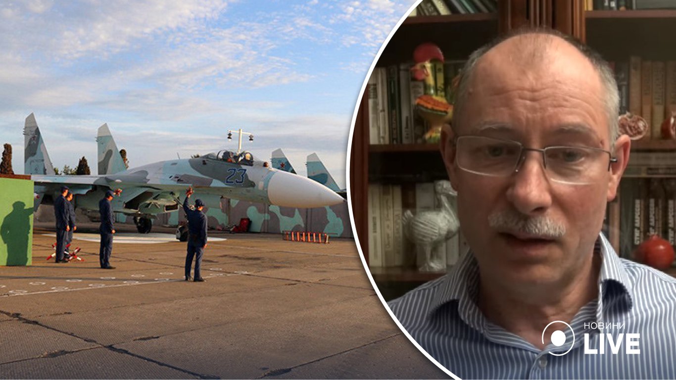 Військовий експерт Олег Жданов пояснив, чому Україна не б'є по російських аеродромах