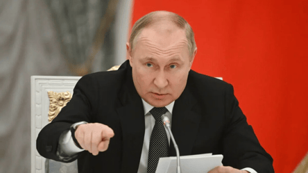 Успешное наступление и мировое господство: какие абсурдные заявления сделал Путин на выступлении - 285x160