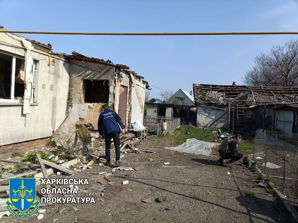 Враг продолжает атаковать Харьковщину авиабомбами — есть разрушение - фото 2