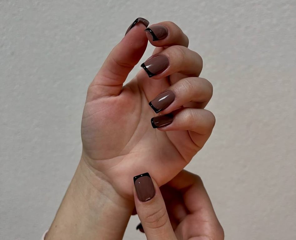 Френч можна поєднувати з різним кольором