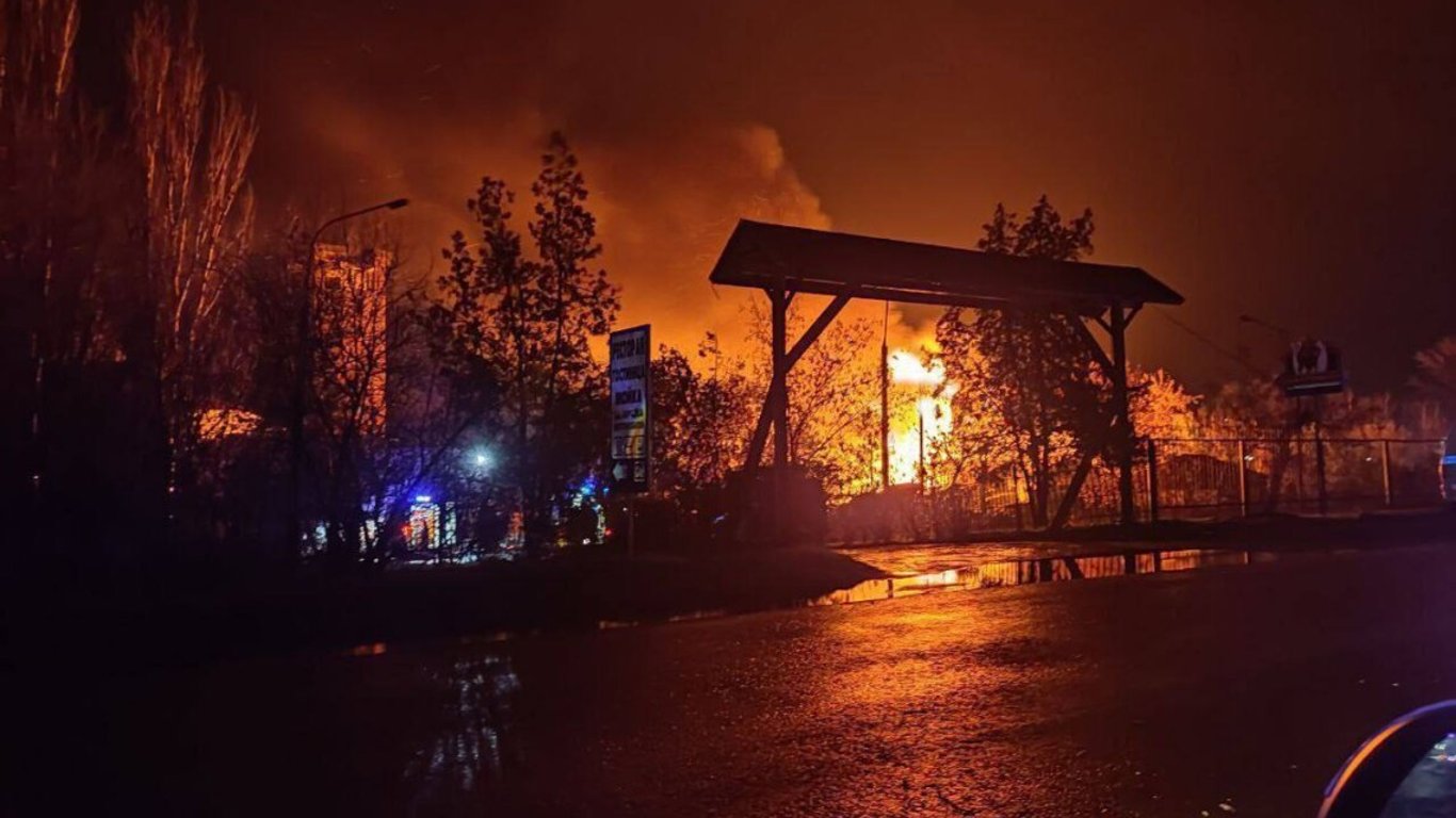 У Мелітополі горіли бази окупантів, багато поранених та загиблих