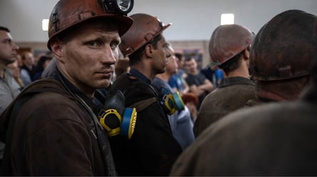 Окупанти розграбовують обладнання шахт на Луганщині: робітників залишили напризволяще - 285x160