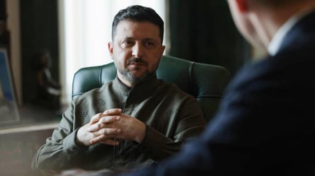 Зеленський підтвердив атаки України по НПЗ та ракетному заводу в РФ - 285x160