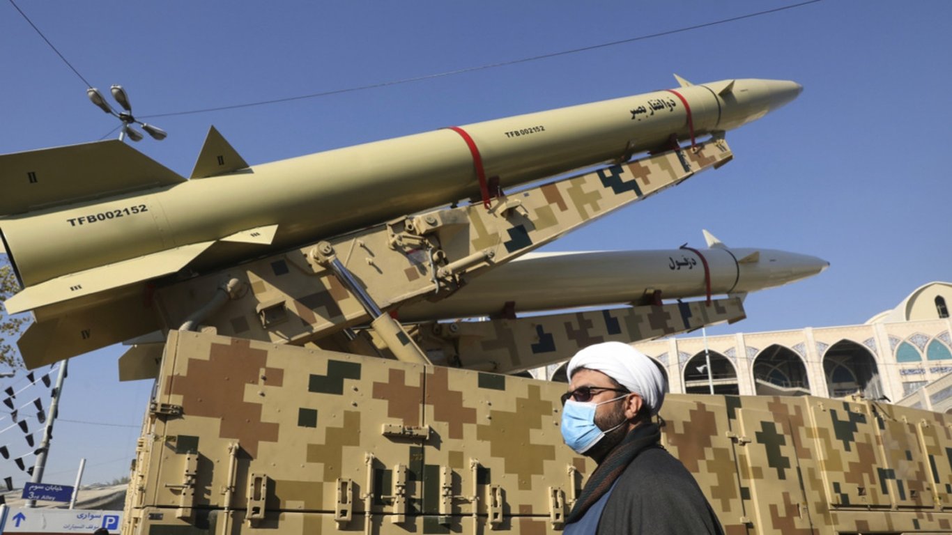 Іран продовжує надавати росії ракети — віськовий експерт розповів про наслідки  як наслідки