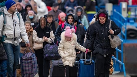 Польша меняет правила для украинских беженцев: что нового - 285x160