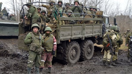 Шукають місця для прориву: Генштаб повідомив, де окупанти ведуть штурм - 285x160