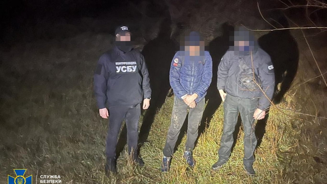 В Одесской области международная банда вывозила ухилянцев на собственном авто