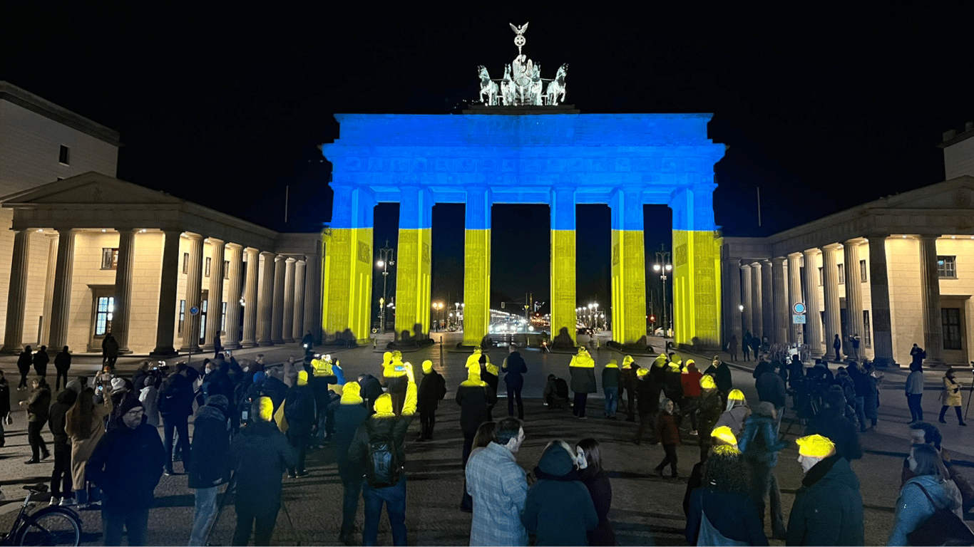 Самые популярные локации мира обесточат в знак солидарности с Украиной