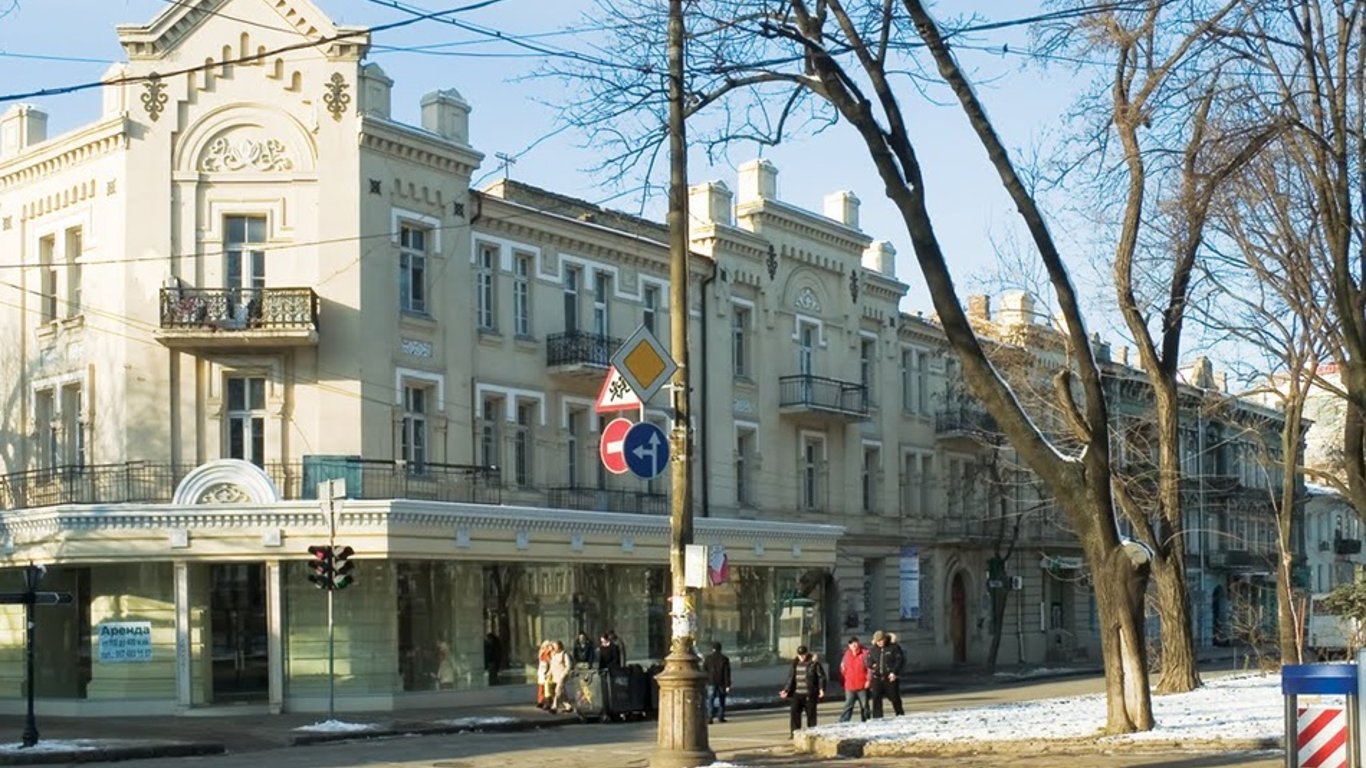 Одну з центральних вулиць Одеси перейменують на проспект Українських Героїв