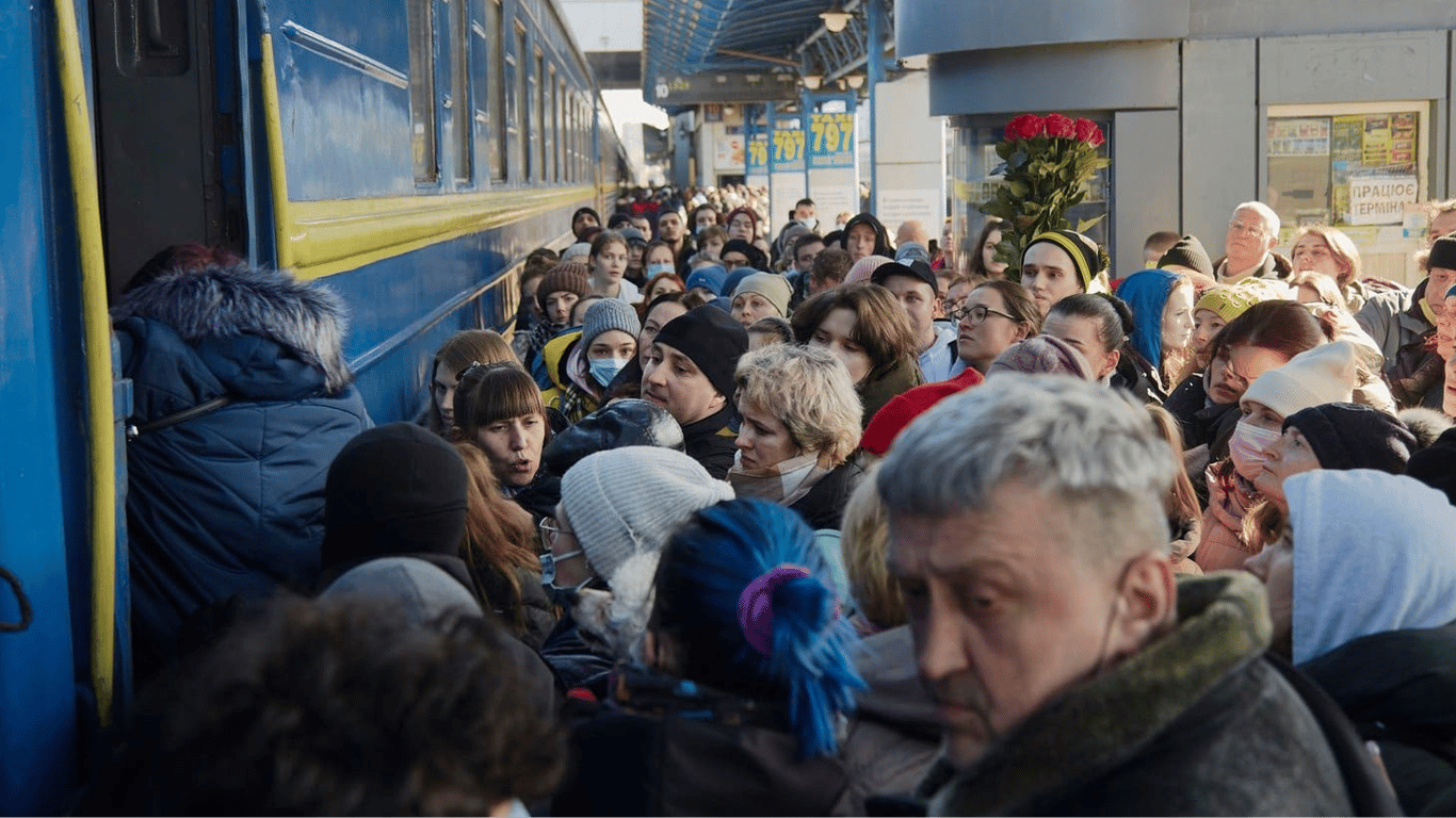 Укрзализныця информирует о задержке поездов
