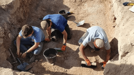 В Ізраїлі знайшли гробницю "повитухи Ісуса" - 285x160