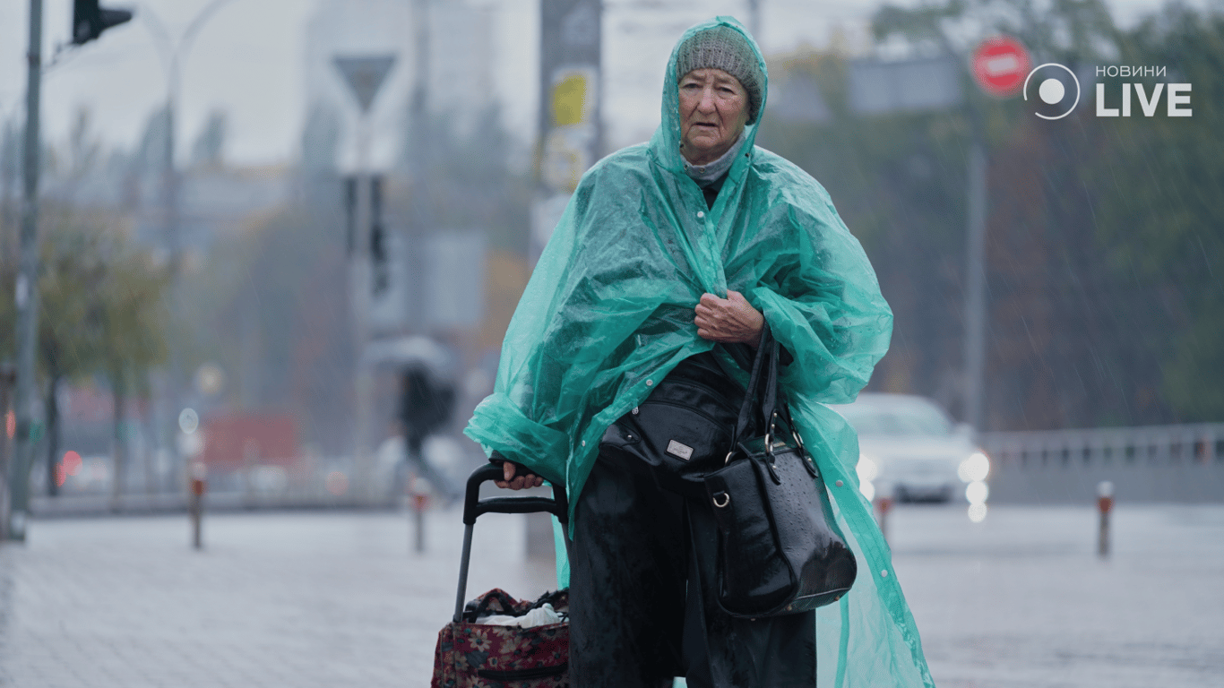 Погода в Україні в неділю, 17 березня — куди насунуть зливи
