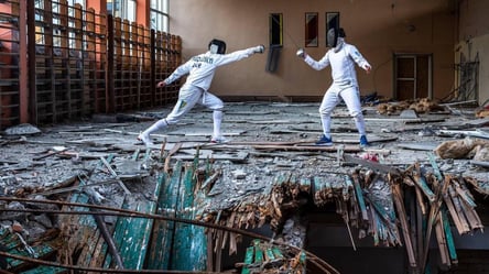 Спорт среди руин: Зеленский показал разрушенные войной стадионы и украинских спортсменов - 285x160