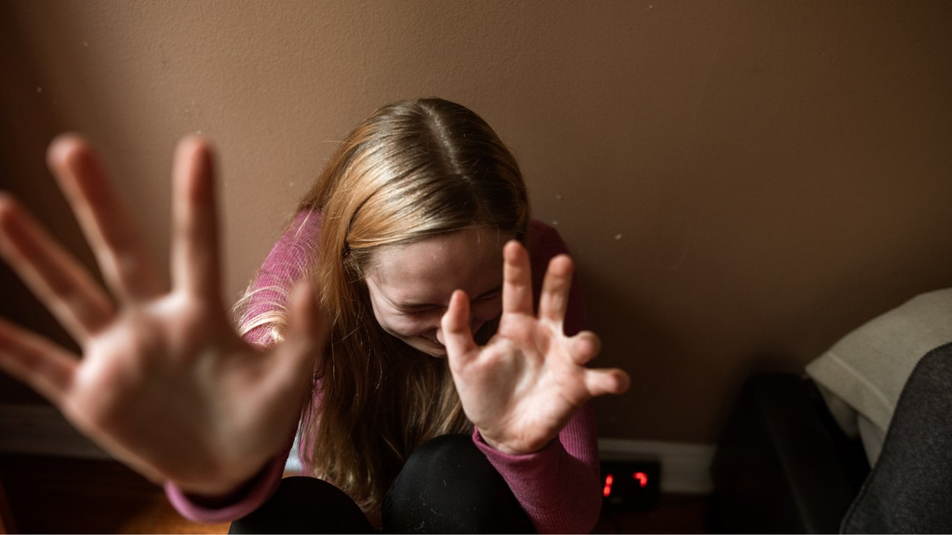 В Черкассах ГБР объявило полицейским подозрение в изнасиловании несовершеннолетней