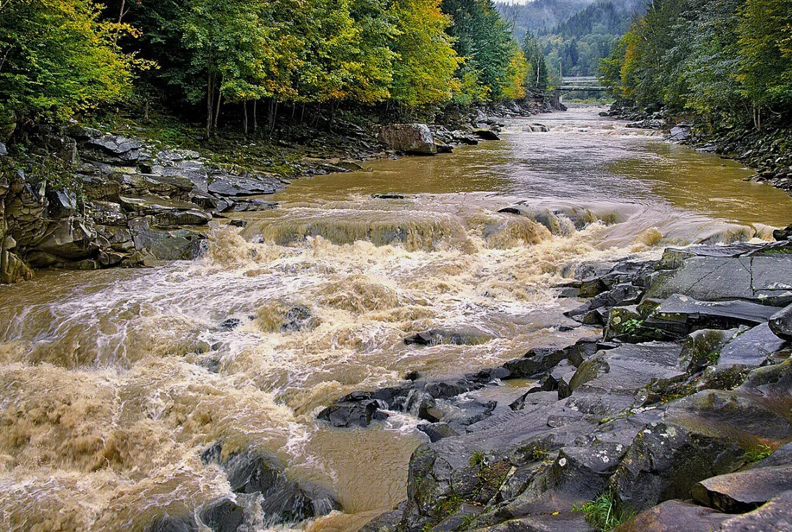 Топ-4 водоспади України, які варто відвідати до кінця весни - фото 3