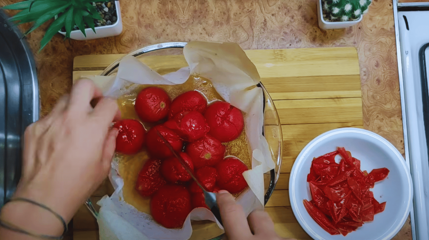 салат на зиму з баклажанами та помідорами