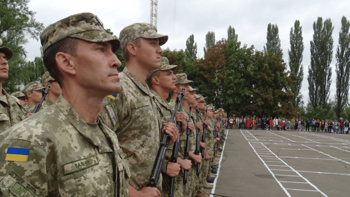 Кому Кабмін продовжив відстрочку від мобілізації