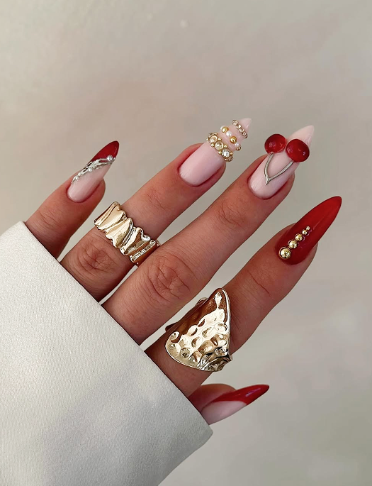 Який манікюр підійде творчим людям