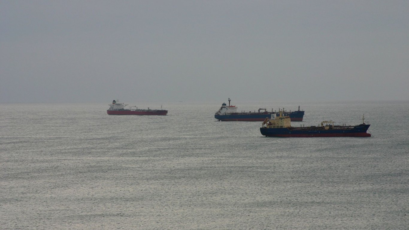 Рекордна кількість експорту — скільки суден завантажуються у портах Великої Одеси