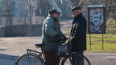 Податкові пільги для пенсіонерів: за що не потрібно віддавати гроші - 285x160