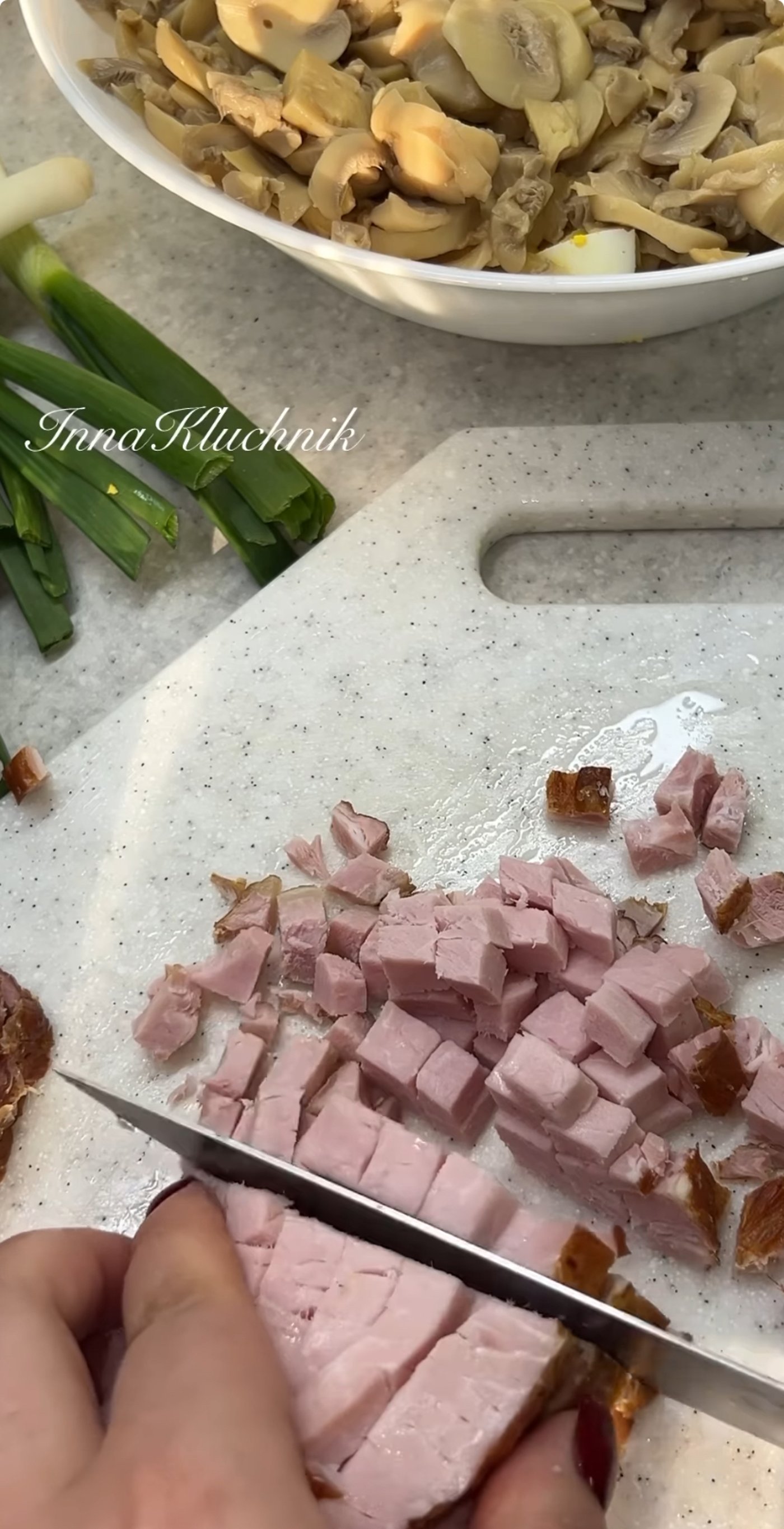 Що приготувати з крашанок - смачний салат