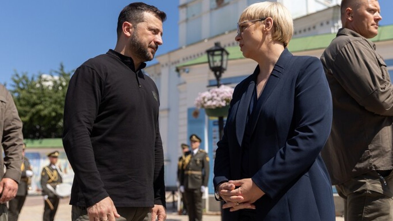 Зеленский и президент Словении почтили память погибших украинских воинов