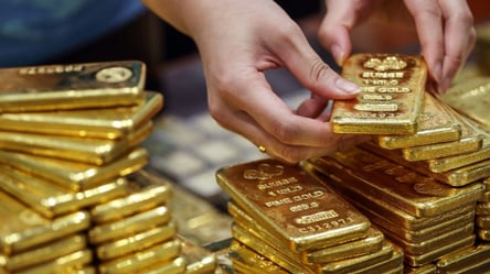 Ценам на золото прогнозируют новые исторические максимумы, — CNBC - 285x160