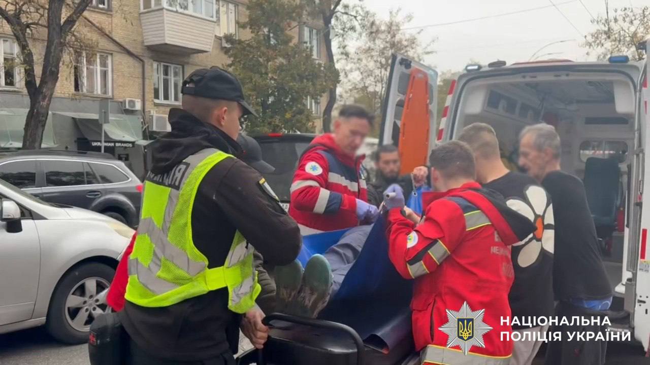 Атака БпЛА на Київ: у Печерському районі постраждали шестеро людей - фото 4