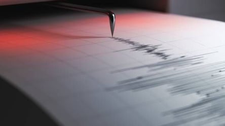 В Черном море возле Крыма произошло землетрясение — что известно - 290x166