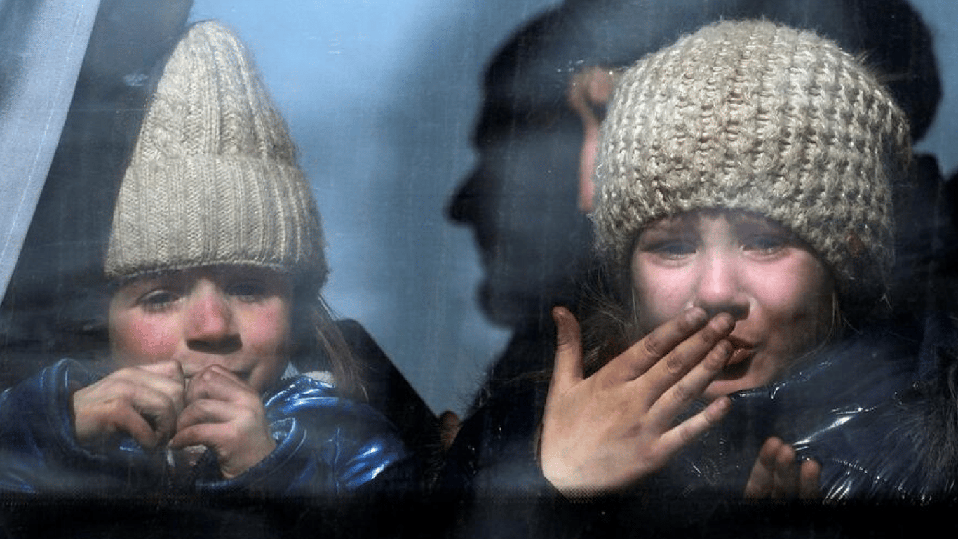 Беларусь организует встречу иностранных дипломатов с похищенными украинскими детьми