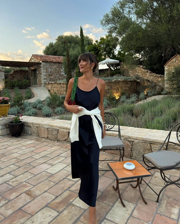 Одна сукня на всі випадки життя