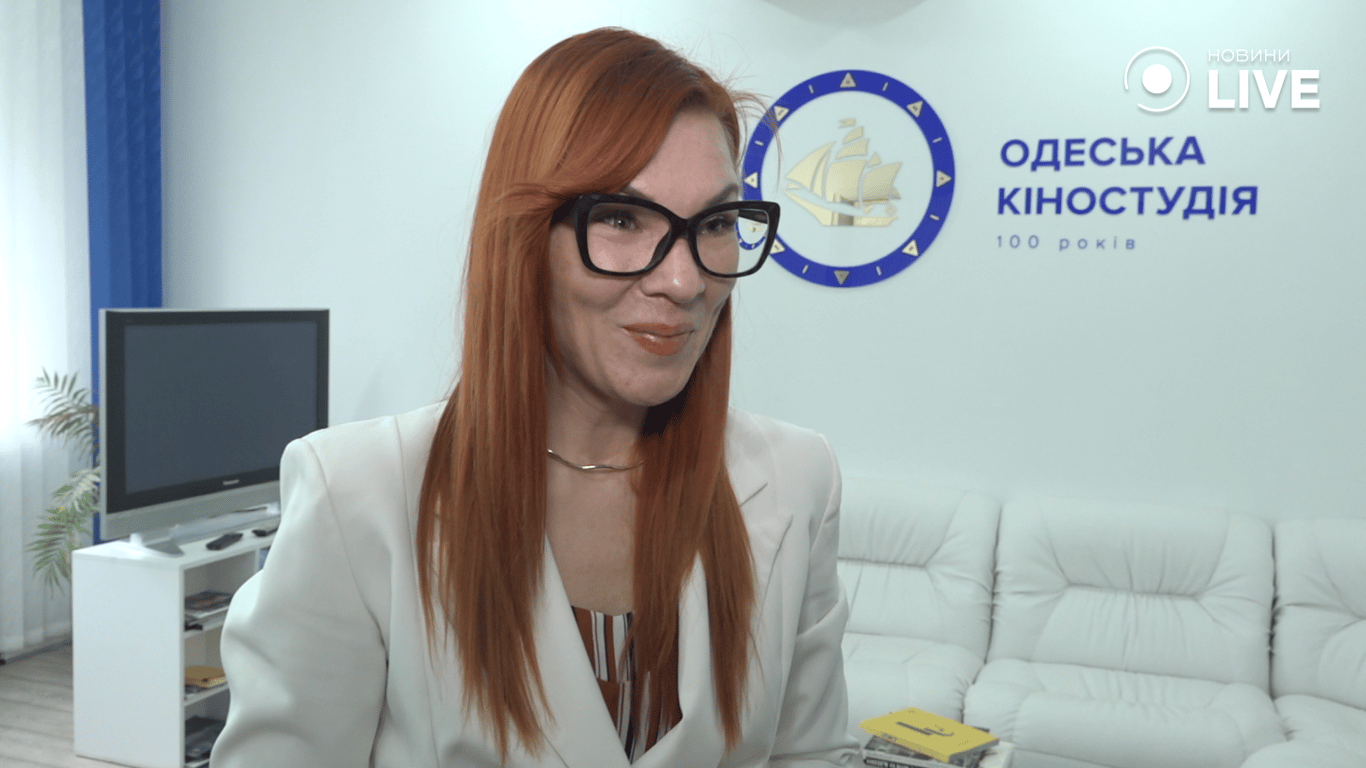 виконувачка обов'язки голови правління Одеської кіностудії  Ганна Дочева.  