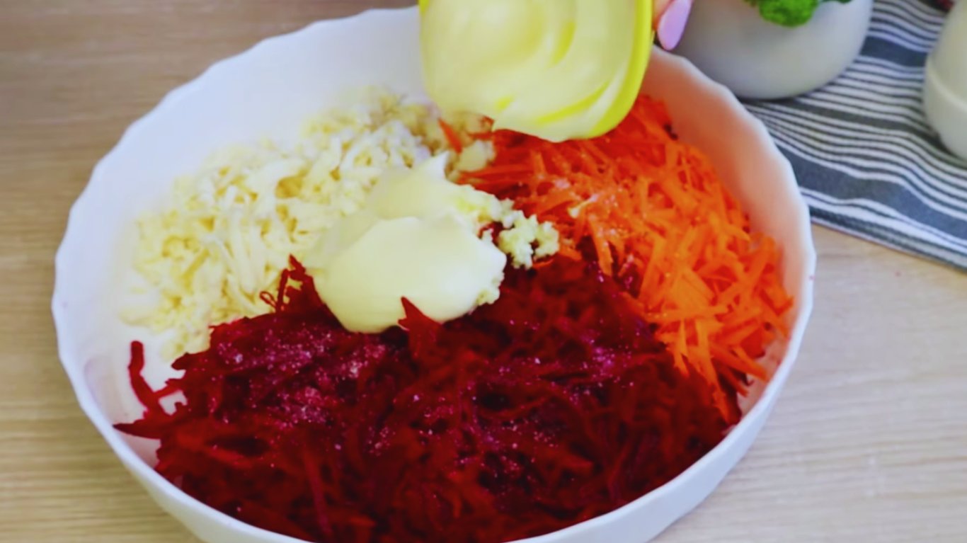 Beet, Carrot, and Cheese Salad Recipe — Quick, Healthy, and Full of Flavor