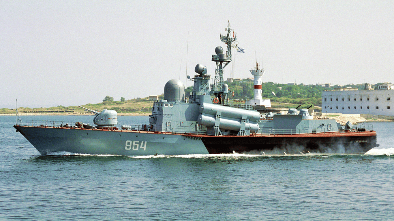 На уничтоженном ракетном катере РФ в Крыму было 40 моряков, — ВМС