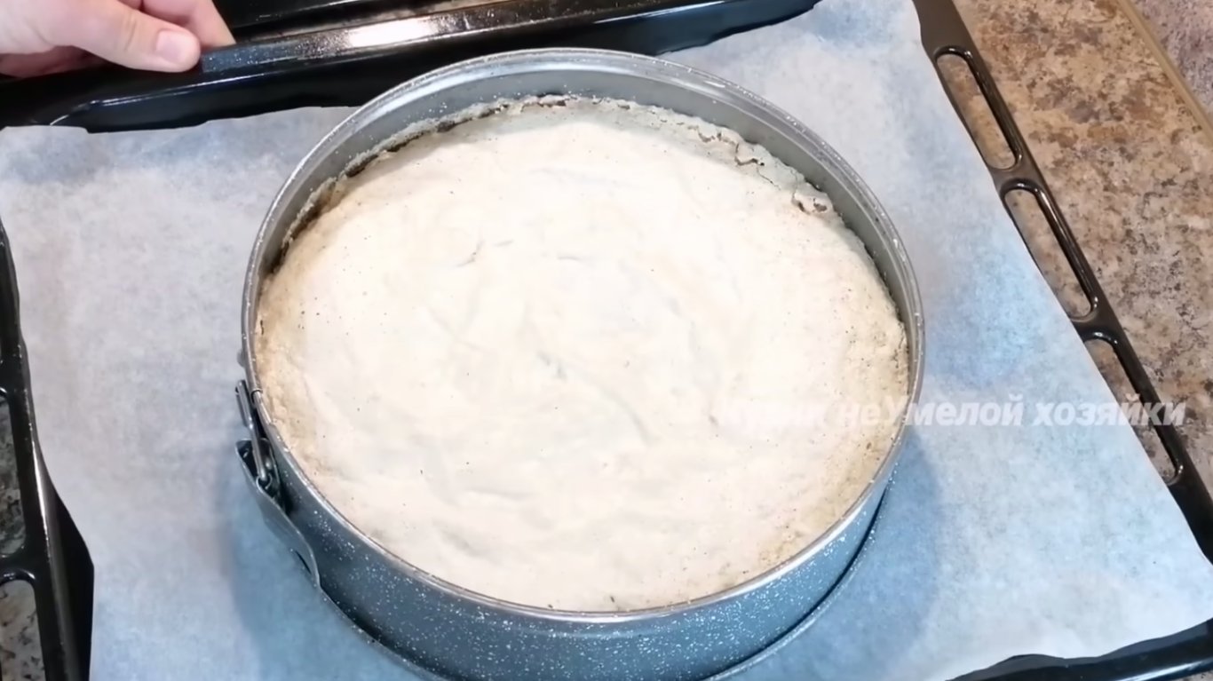 простий рецепт київсього торта