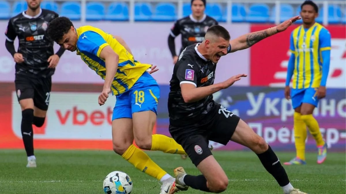 Матч Зоря - Шахтер