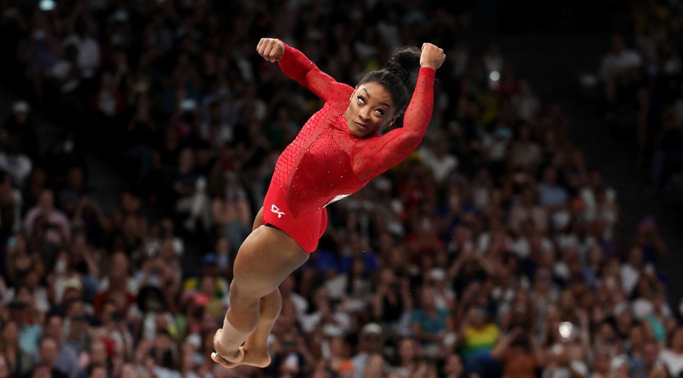 Симона Байлз